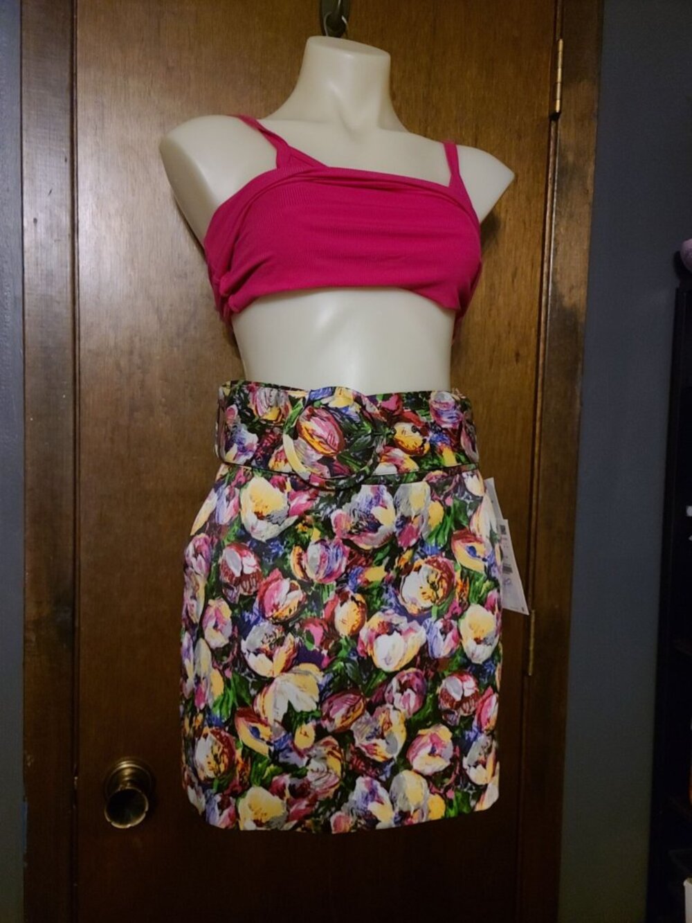 NWT: Zara Limited Edition Mini Skirt Floral With Belt - M